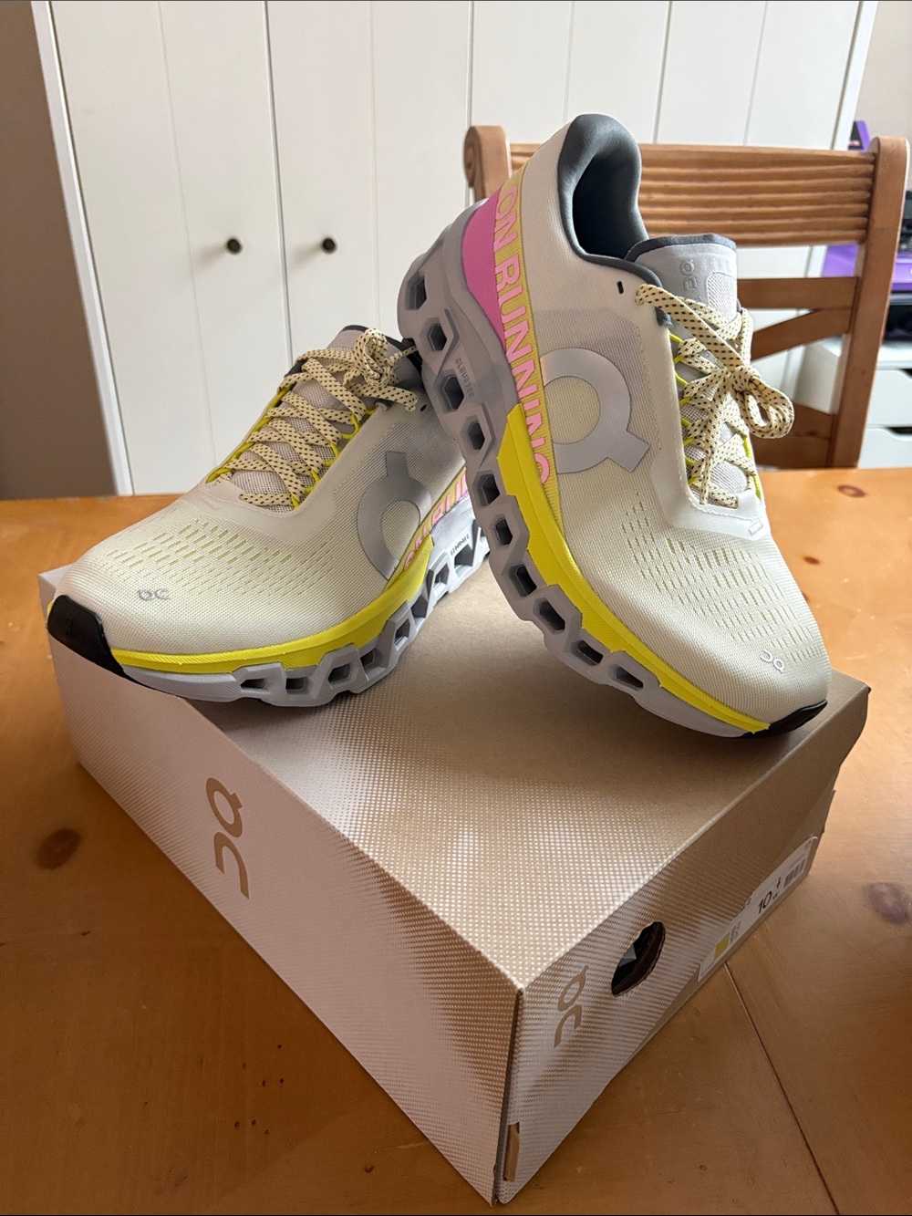 On Running Women's Cloudmonster 2 Shoes in a beautiful Ivory and Lime colorway